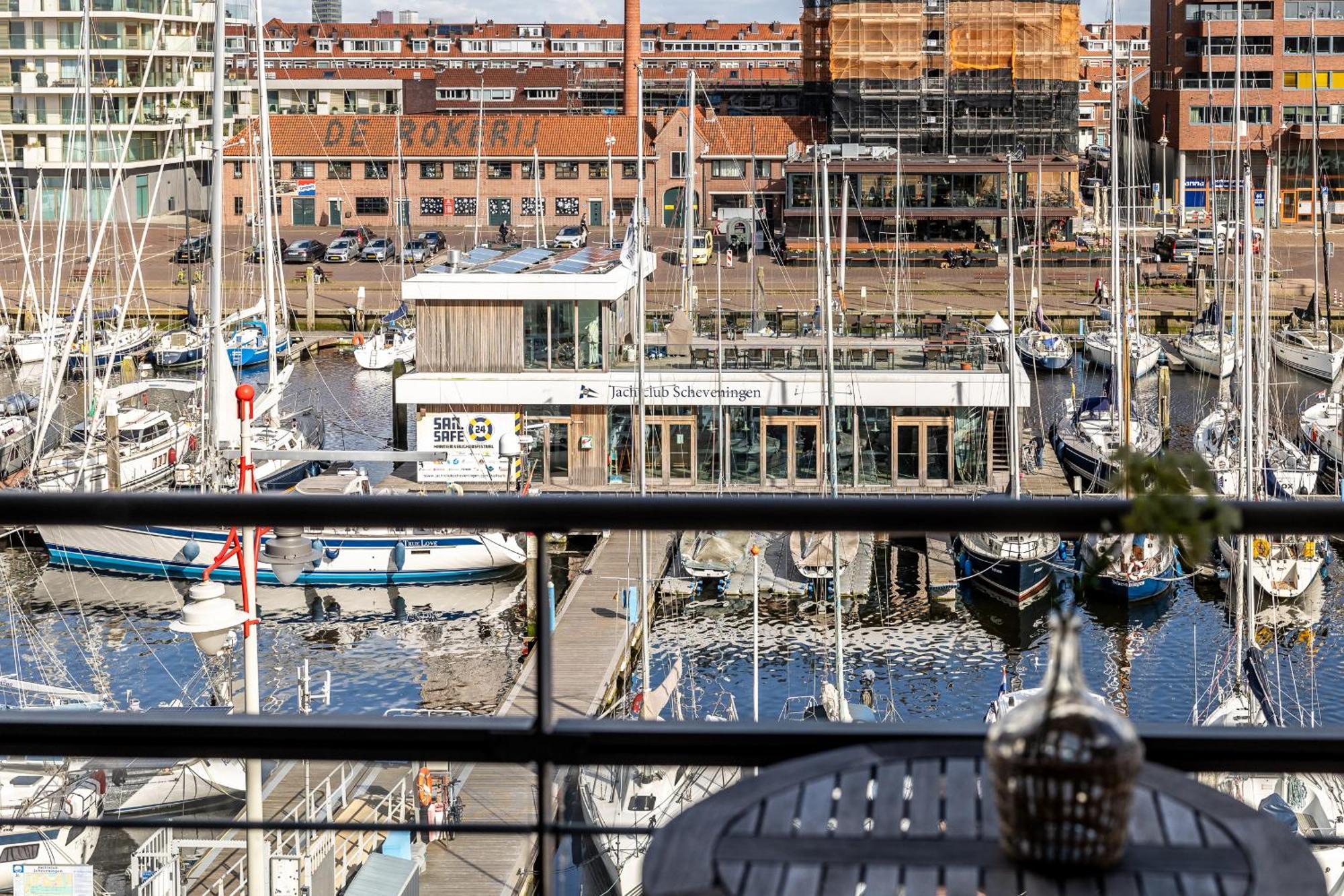 Bizstay Harbour I Scheveningen Apartments La Haye Extérieur photo